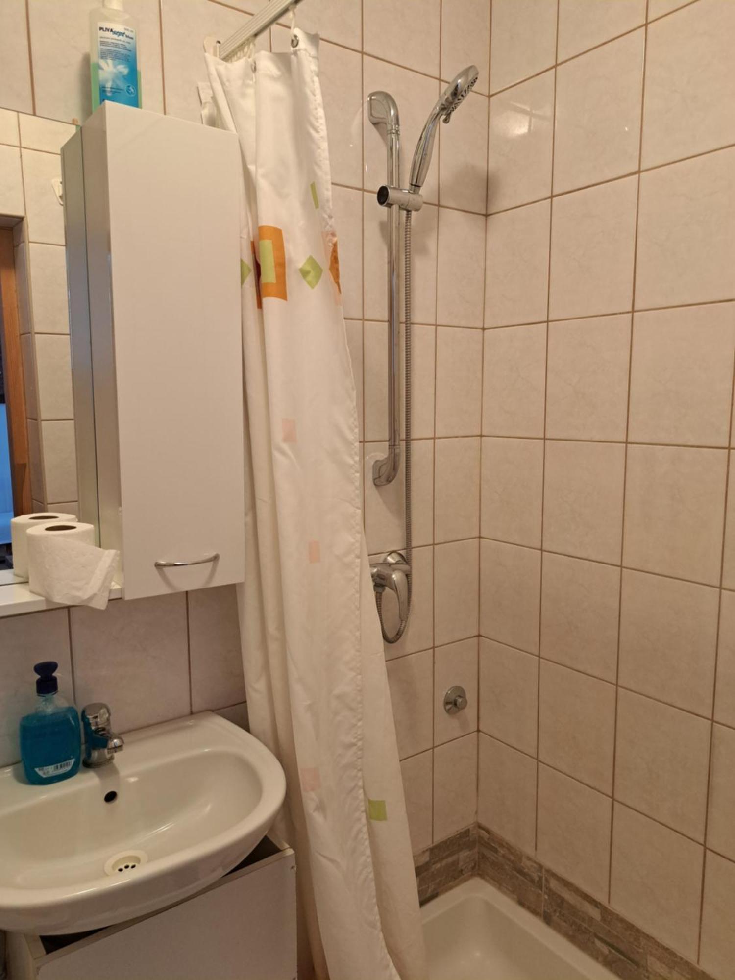 Apartmani Postonjski بريفلاكا المظهر الخارجي الصورة